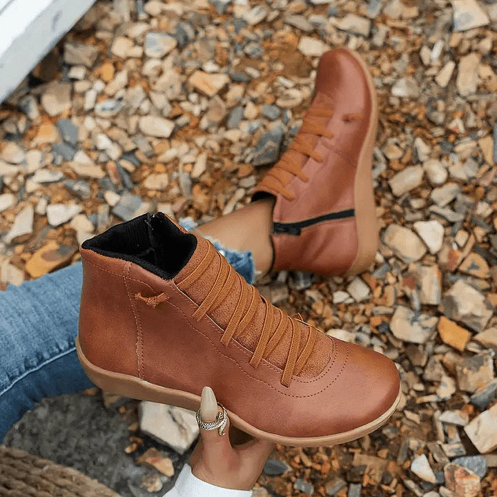Cassie - Casual Relaxed Boots