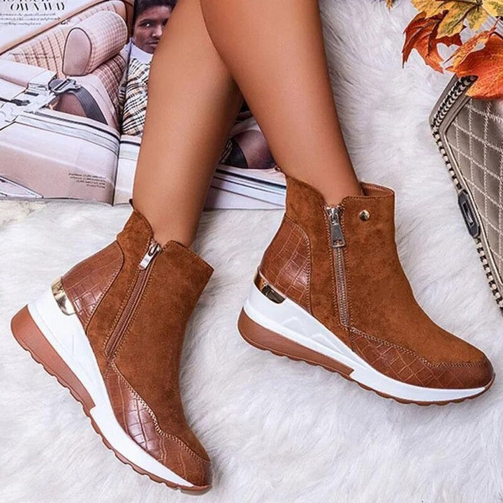 Zerina - Bold Style Sneakers