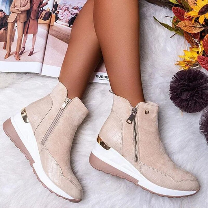 Zerina - Bold Style Sneakers