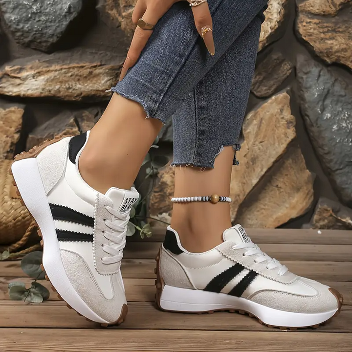 Noelia - Everyday Relaxed Sneakers